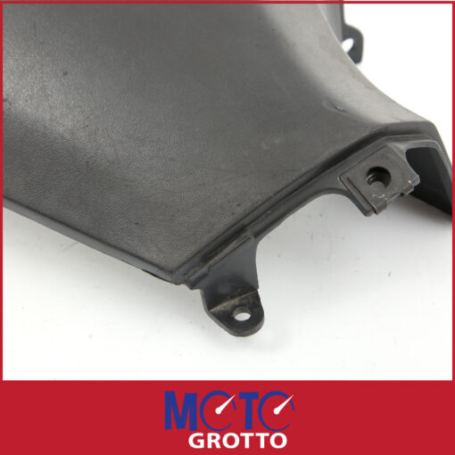 Infill panel RH for Honda CBR1100XX (96-98) , PN: 64310-MATB-0000