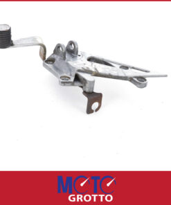 Rider footpeg hanger RH and rear brake lever assembly for Kawasaki ZZR250 (90-92) , EX250 (90-92) , PN: 35011-1526