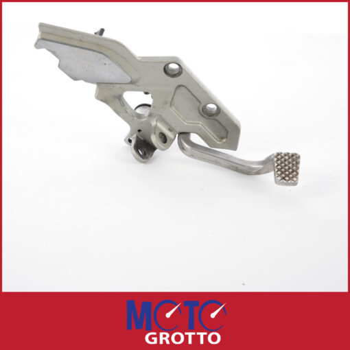 Footrest hanger RH and brake pedal for Kawasaki ZZR1100 (91-93)