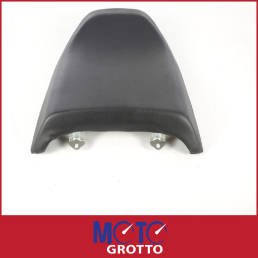 Suzuki GSXR1100W (P-W 93-98) Pillion Seat - Image 5