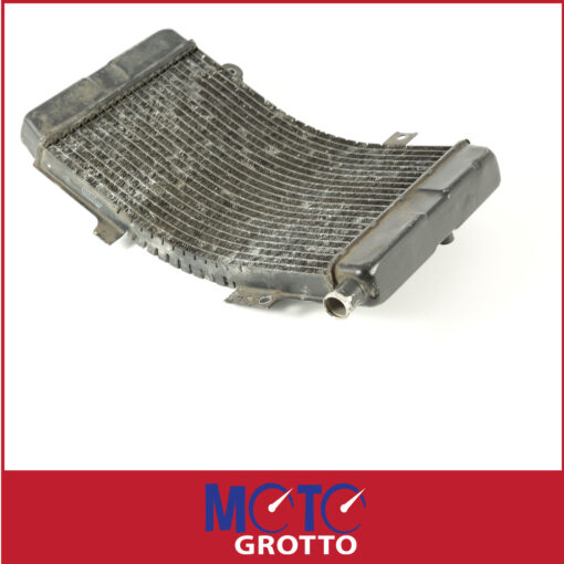 Suzuki RF400 () Radiator in Good Used Condition - Image 3