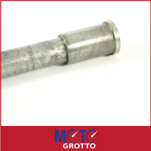 Kawasaki ZXR400H (H2 90) Front Wheel Spindle - Image 4