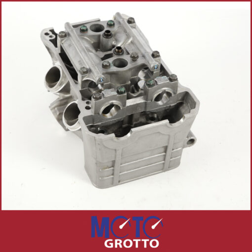 Honda VFR800FI (98-01) Front Cylinder Head With Valves And Cam Caps - Image 3
