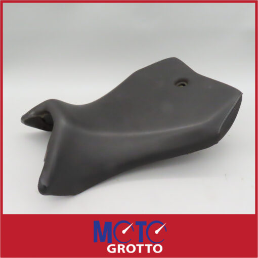 Yamaha  YZFR125 (13) Riders Seat - Image 2