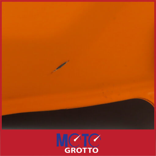 Honda CBR125R  Fuel Tank - Image 11