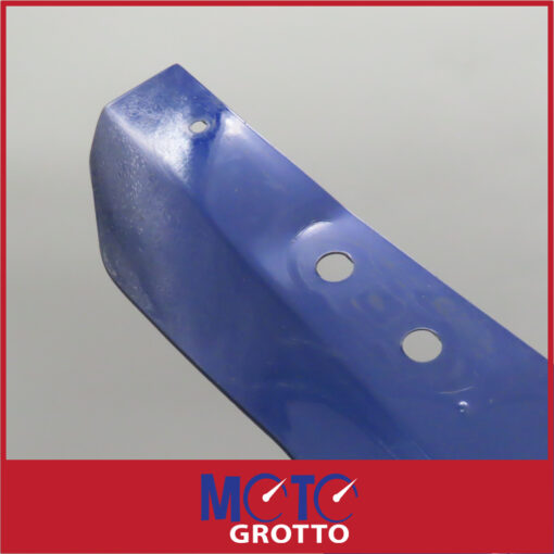 Suzuki GSXR750  Headlight Fairing / Nose Cone - Image 3