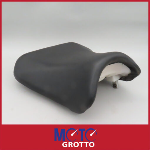Riders Seat for Suzuki GSXR750 K4 (04) , GSXR750 K5 (05) , GSXR600 K4 (04) , GSXR600 K5 (05) - Image 2