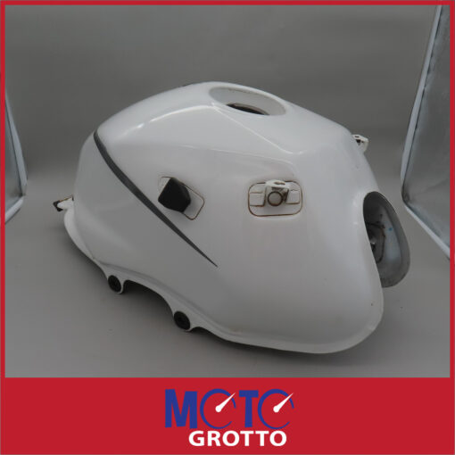 Honda CBF125  Fuel Tank - Image 3