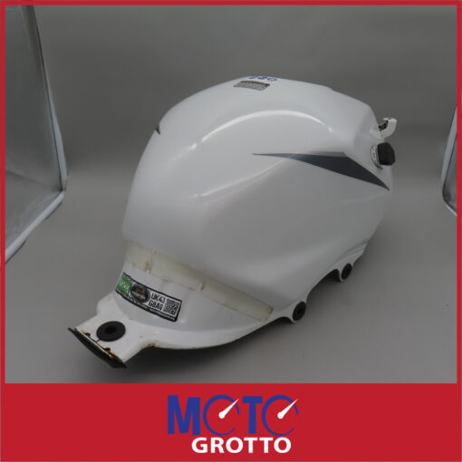Honda CBF125  Fuel Tank - Image 4