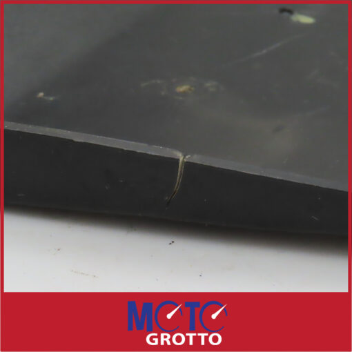 Kawasaki KZ1000  RH Side Panel / Frame Cover - Image 6
