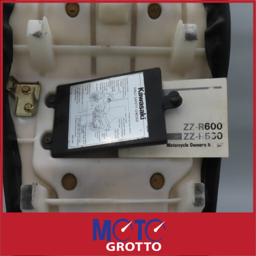 Kawasaki ZZR600 (93-06) Riders Seat - Image 7
