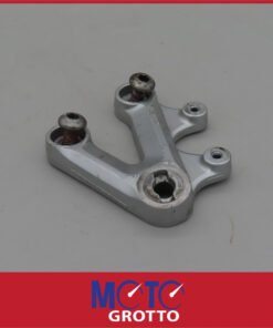 Suzuki GSXR750 K4 K5 (04-05) Left Hand Front Footrest Hanger