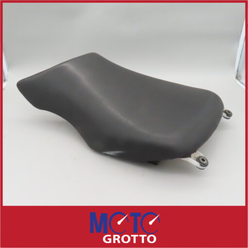 Honda CBF125  Riders Seat - Image 4