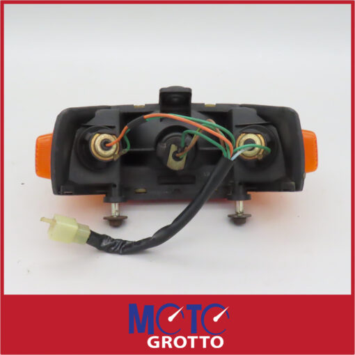 Honda CBR250 MC17 (87) Rear Light Assembly - Image 3