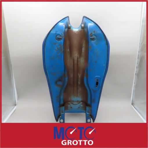 Yamaha RD400  Fuel Tank - Image 12