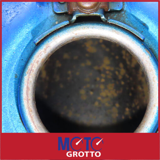 Yamaha RD400  Fuel Tank - Image 16