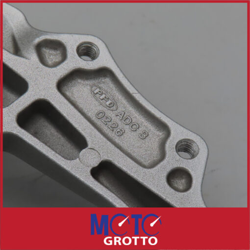 Kawasaki ZX10R (06-07) Left Hand Footrest Hanger - Image 5