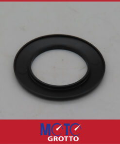 Rear Wheel Hub Bearing Dust Cover for Yamaha YZF R1 (98-99) , YZF R7 (99) , YZF 1000R (98) , YZF1000RC (98)
