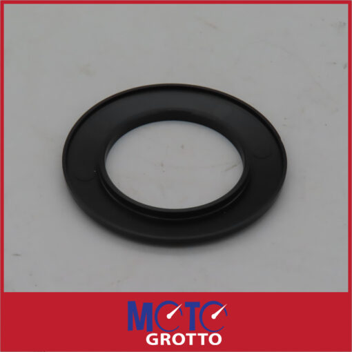 Rear Wheel Hub Bearing Dust Cover for Yamaha YZF R1 (98-99) , YZF R7 (99) , YZF 1000R (98) , YZF1000RC (98)