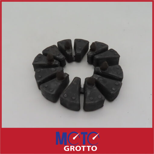 Yamaha 900 Diversion  Rear Wheel Hub And Cush Drive Rubbers - Image 2