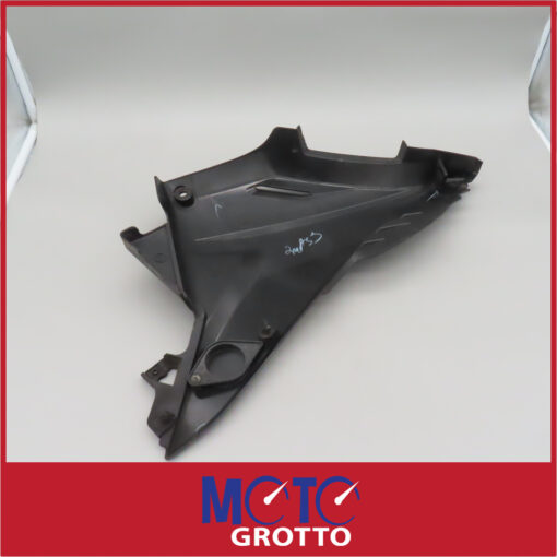 Honda  CBF125  Left Hand Side Cover - Image 4