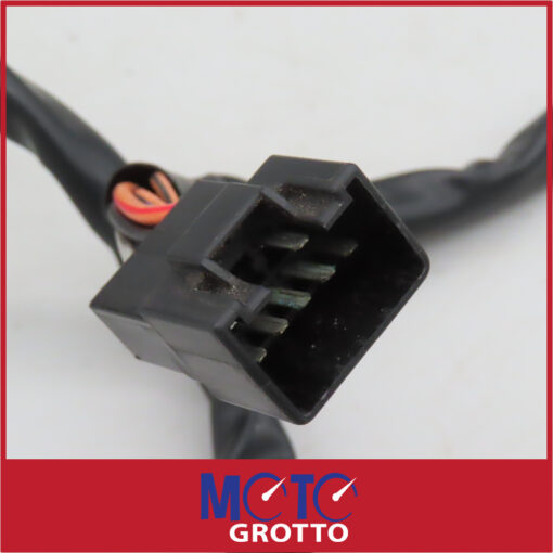Suzuki TL1000S  Right Hand Handlebar Switch - Image 5