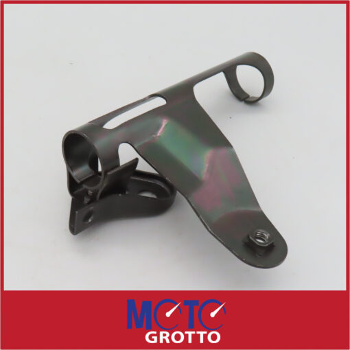 Yamaha DT50MX  Right Hand Indicator/Headlight Bracket - Image 4