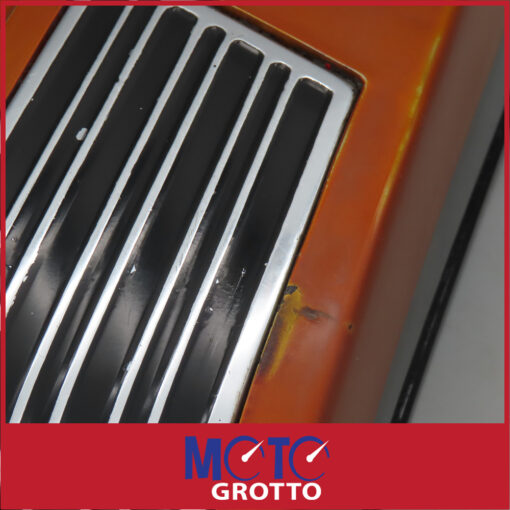 Suzuki GT250  Oil Tank Cover / Frame Cover - Image 4