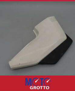 Alternative view of Suzuki  GSX250 E  Left Hand Side Panel / Frame Cover
