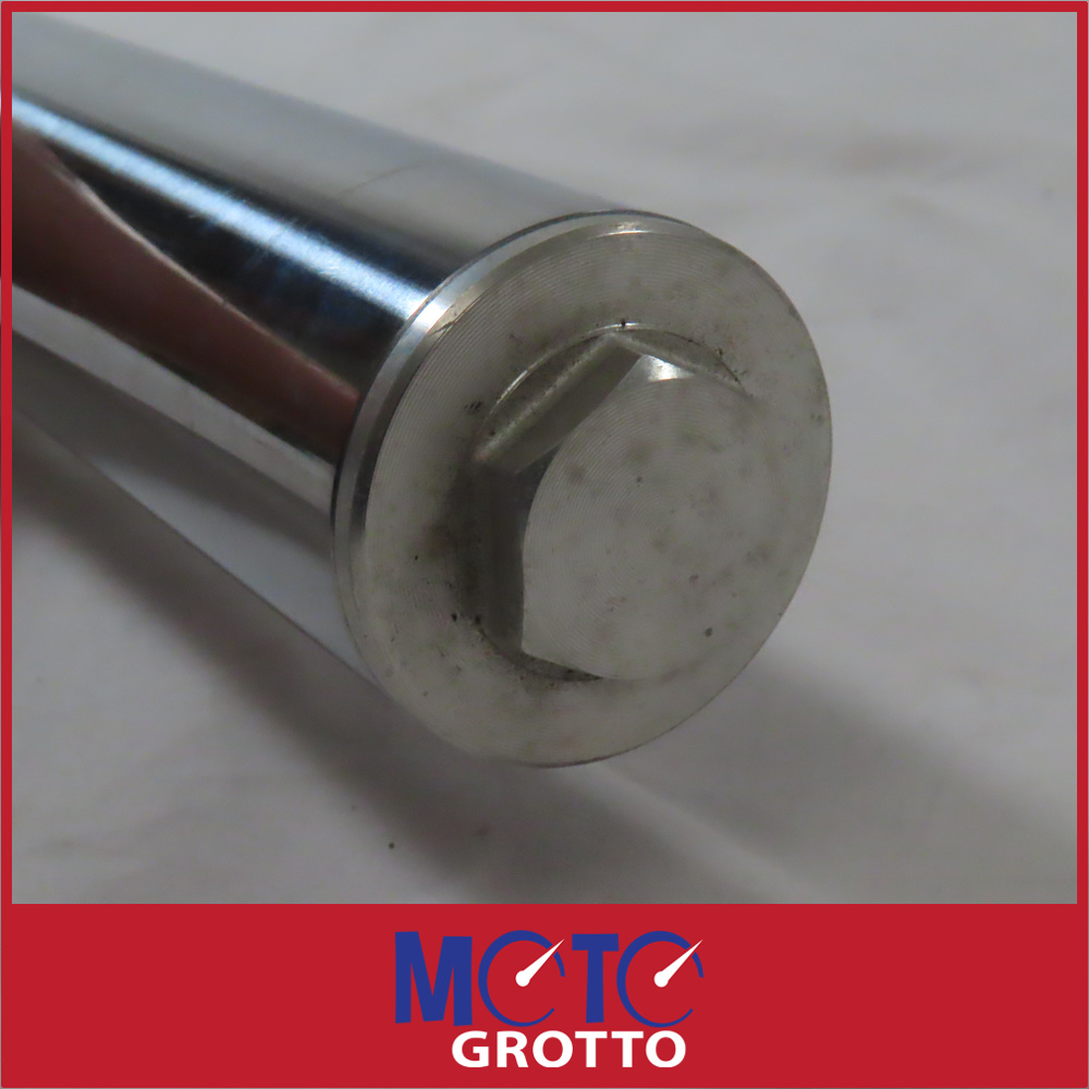 Triumph Bonneville SE T100 EFI Pair Of Front Fork Legs - Image 7