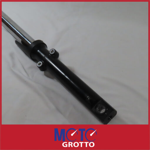 Triumph Bonneville T100  SE EFI  Pair Of Front Fork Legs - Image 9