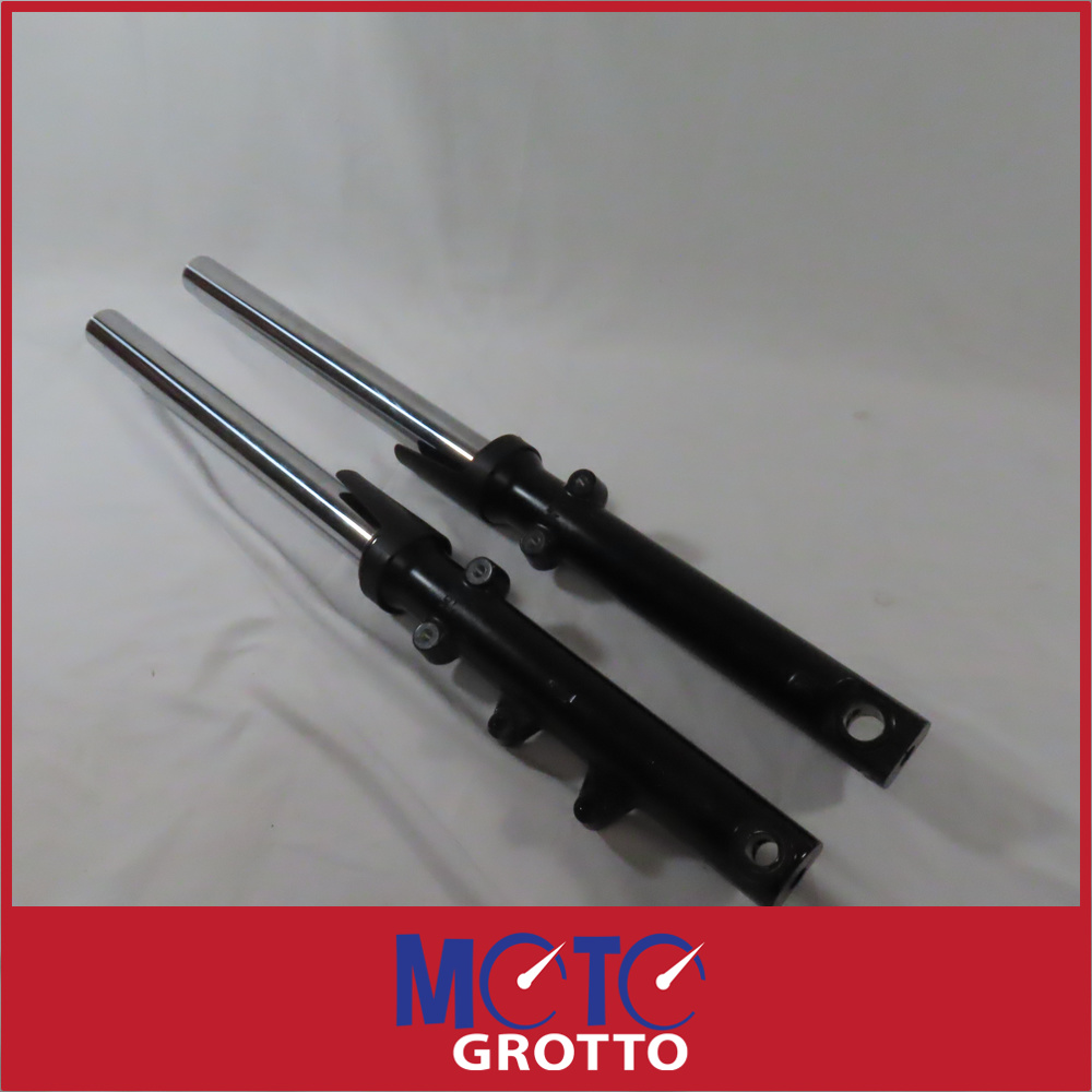 Triumph Bonneville SE T100 EFI Pair Of Front Fork Legs - Image 13