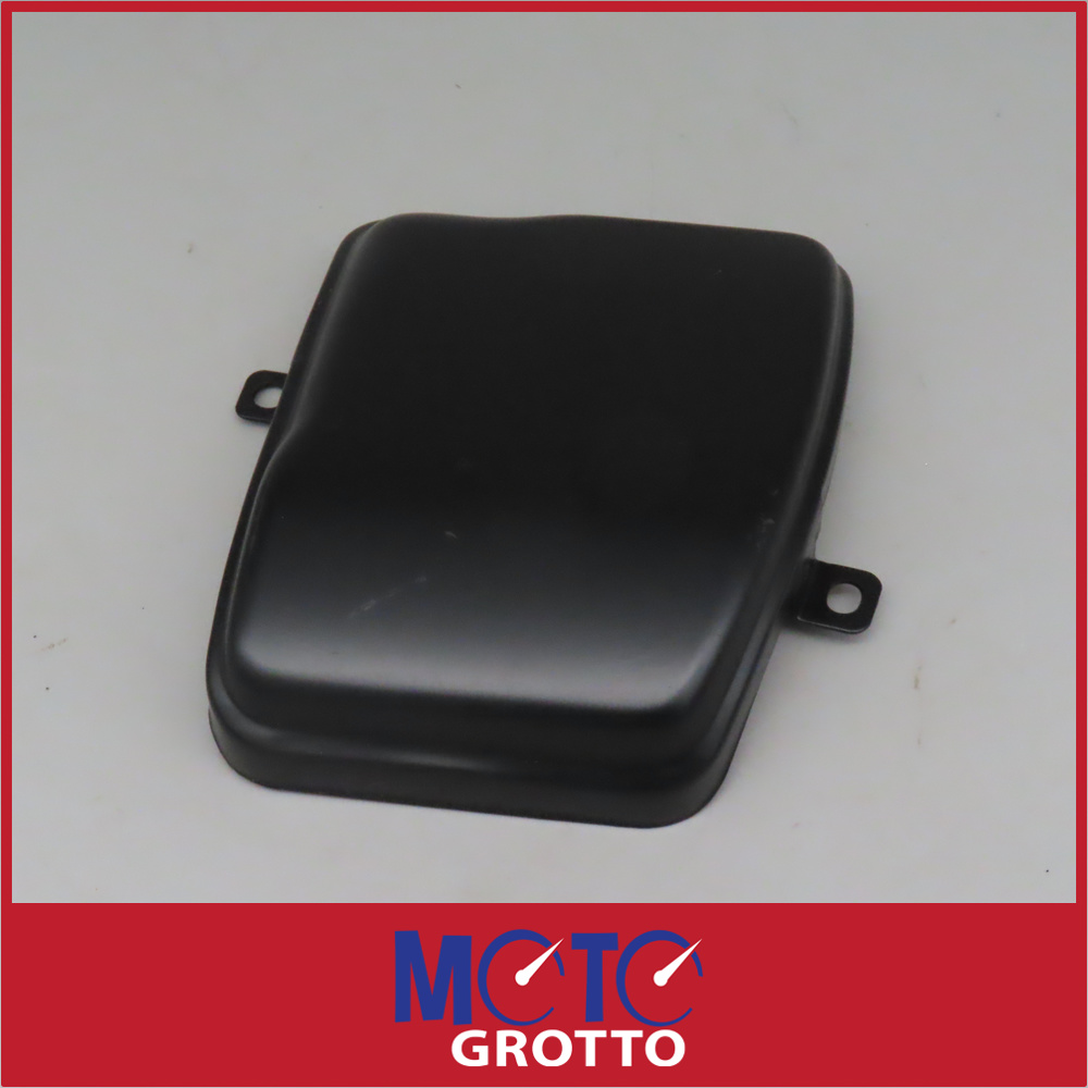 Right Hand Air Cleaner Cover / Cap for Suzuki GS750 (77-79) , GS750B (78-79) , GS750C (77-79) , GS750EC (77-79) , GS750N (77-79)
