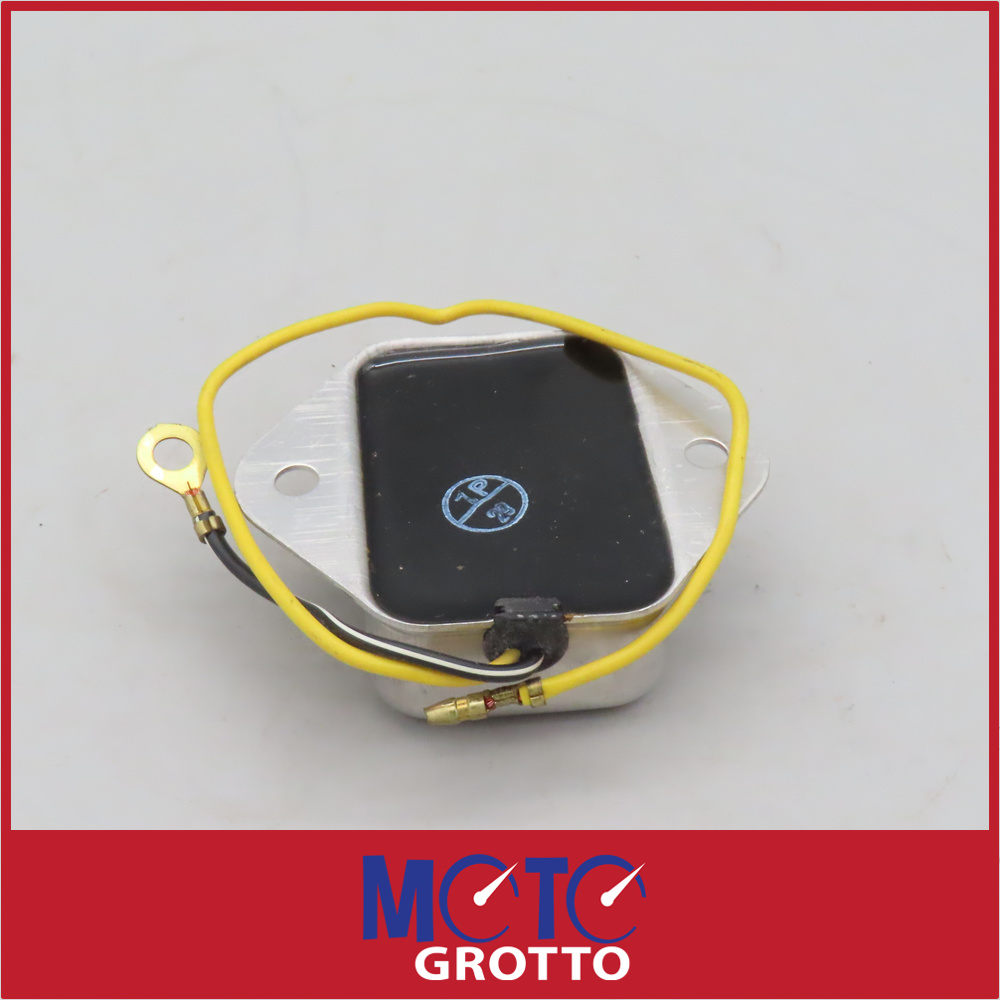 Voltage Regulator Assembly for Suzuki GS750 (78-79) , GS750B (77-79) , GS750C (77-79) , GS750EN (77-79) , GS400 (77) - Image 3