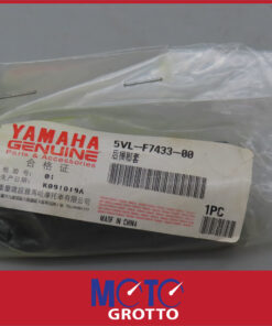 Alternative view of Rear Footrest Cover for Yamaha YBR125ED (05-07) , YBR125ED (09-10) , YBR125 (04) , YBR125ESD (08) , YBR125ESD (11)