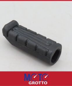 Rear Footrest Cover for Yamaha YBR125ED (05-07) , YBR125ED (09-10) , YBR125 (04) , YBR125ESD (08) , YBR125ESD (11)