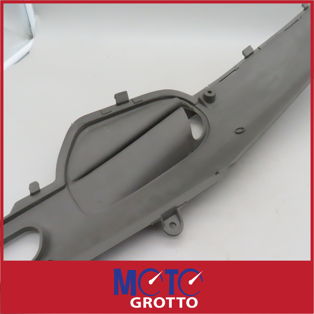 Suzuki AN125 (95) Right Hand Side Cover / Panel - Image 9