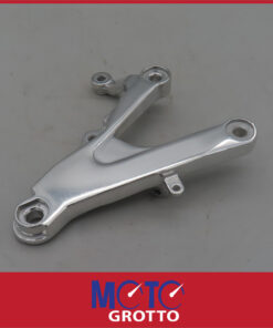 Yamaha YZF R6 (99-02) Right Hand Footrest Bracket