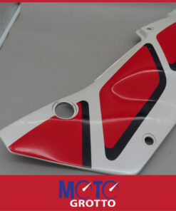 Yamaha FZ600  Left Hand Side Panel / Frame Cover - Image 4