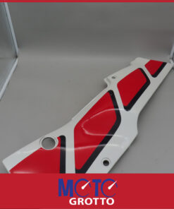 Yamaha FZ600  Left Hand Side Panel / Frame Cover - Image 6