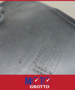 Yamaha FZ600  Left Hand Side Panel / Frame Cover - Image 13