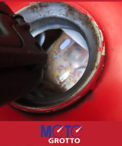 Suzuki GSXR750 Sling Shot  Fuel Tank - Image 20