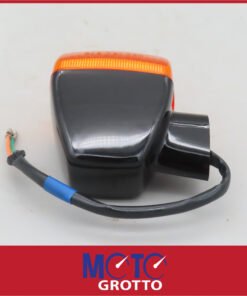 Honda VFR750R RC30 (88) Front Left Indicator / Turn Signal - Image 4