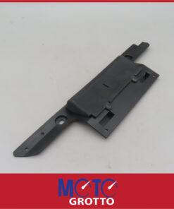 Kawasaki GPZ1000 RX (88) Fairing Interior Centre Cover - Image 4