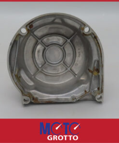 Suzuki GT380  Engine Cover / Magneto Cover - Image 7