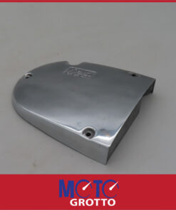 Suzuki GT380  Engine Case / Front Sprocket Cover - Image 3