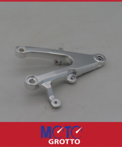 Yamaha YZF R1 (02-03) Right Hand Foot Rest Bracket