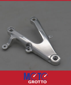 Yamaha YZF R1 (02-03) Right Hand Foot Rest Bracket - Image 3