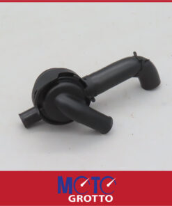 Breather, Inline, Moulding & Cap for Triumph Bonneville Bobber (17-20) , Bobber Black (17-20) - Image 4
